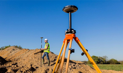 RTK與全站儀有哪些區別？兩者優缺點對比